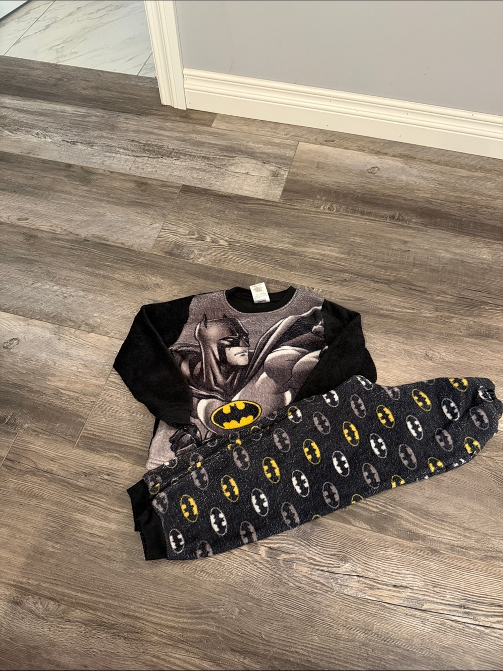 Batman Kids Fleece Pajama Set - Black & Gray with Yellow Logo